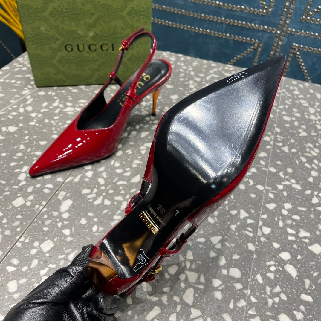 Gvc*1 Women’S Platform Pump Red