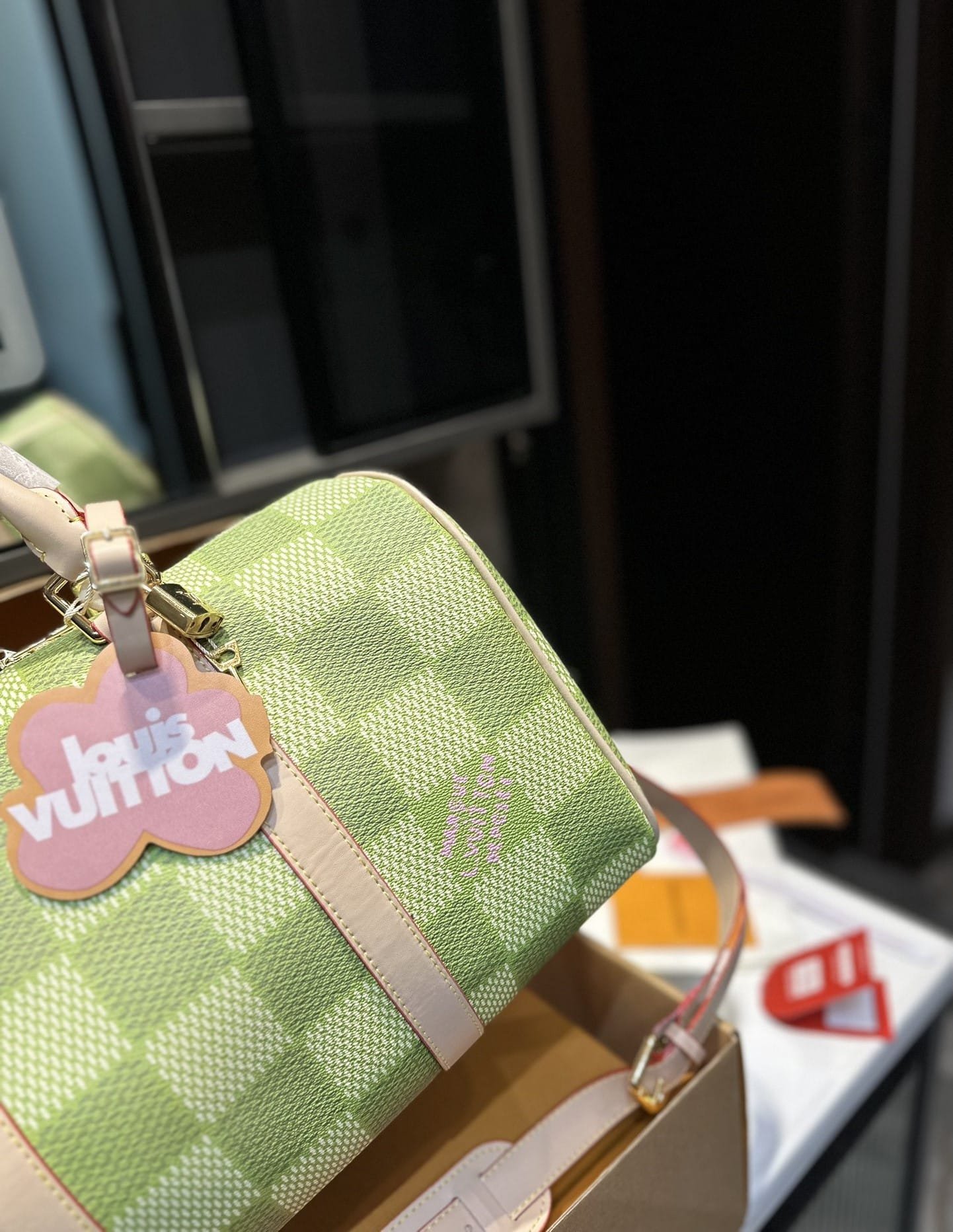 L0vis Vvtt0n Keepall Bandoulière Damier Canvas Green 35Cm N40671